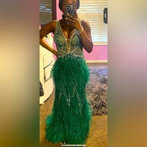 Prom dress only worn once